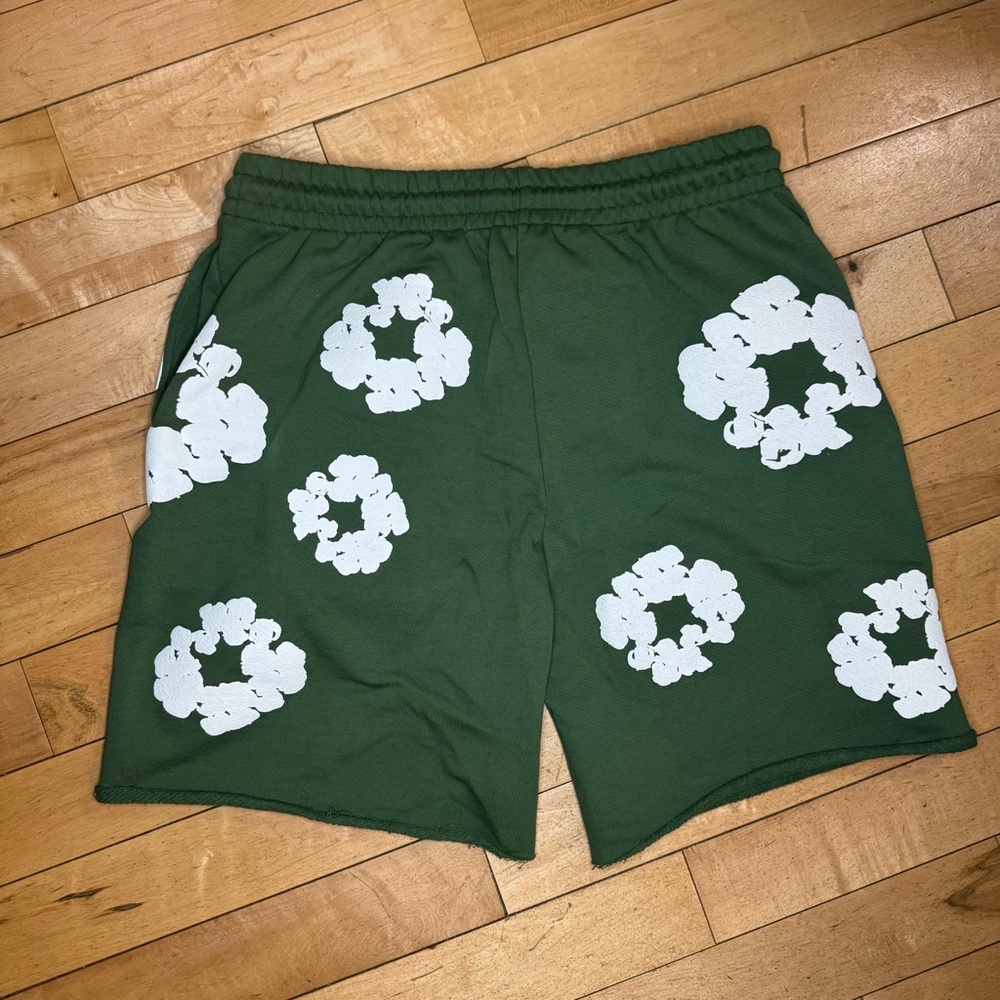 Denim Tears The Cotton Wreath Shorts Green size Men’s XL - Picture 2 of 9